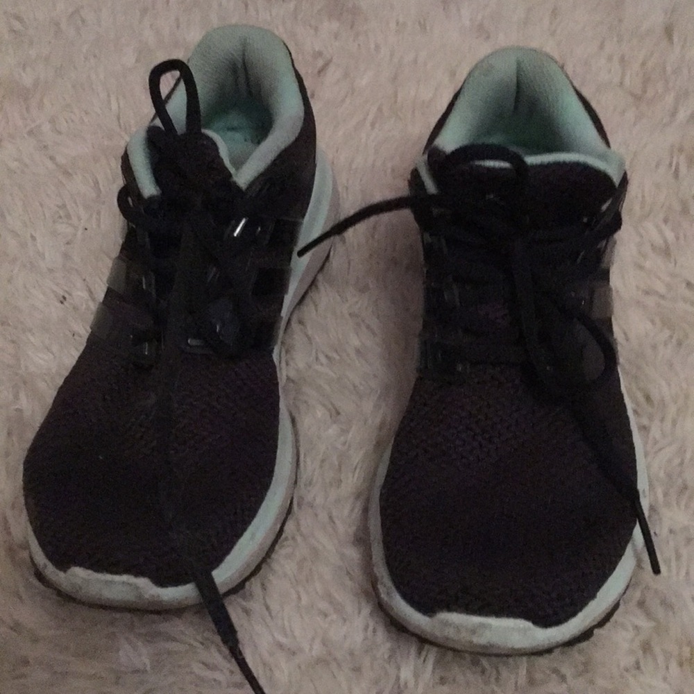 Adidas women running shoes